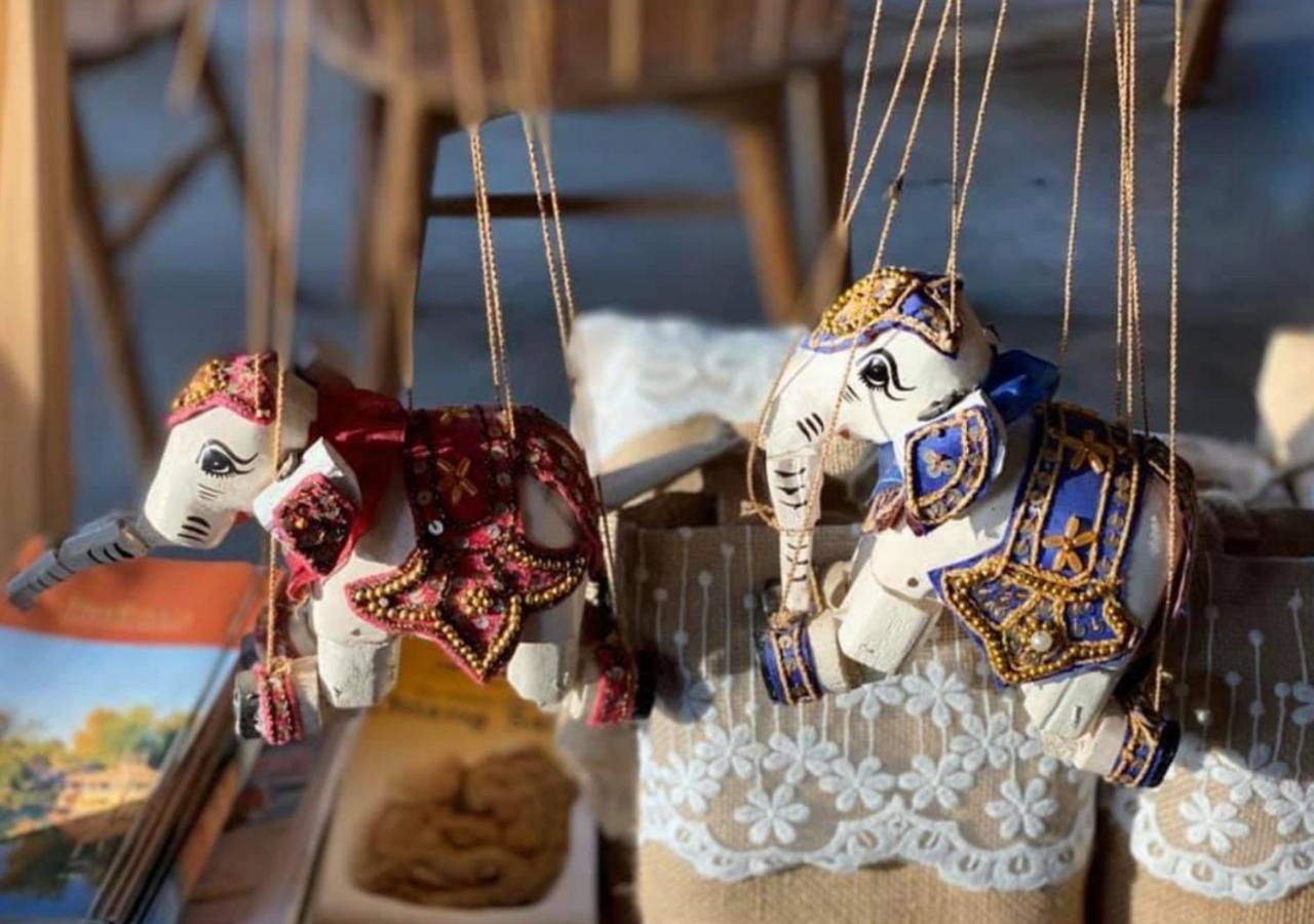 Athita The Hidden Court Chiang Saen Boutique Hotel Sha Plus Certified チェンライ エクステリア 写真